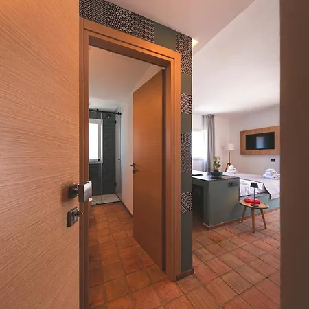 Toto Hotel