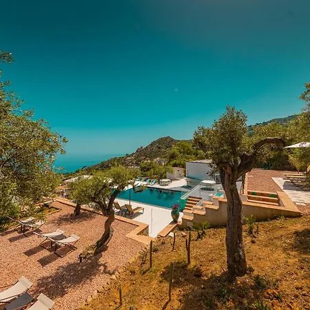 Totò Hotel