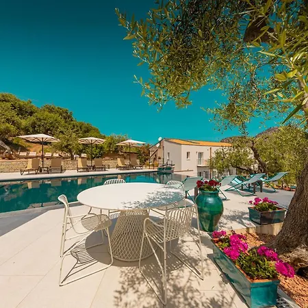 Totò Hotel 3*