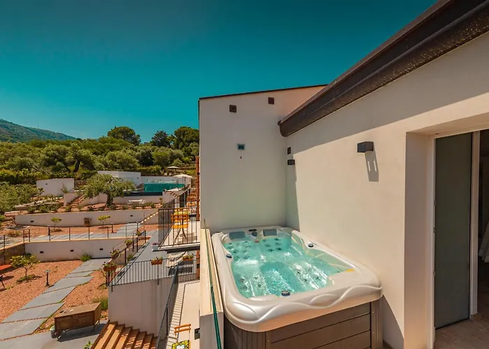 Toto מלון צ'פאלו